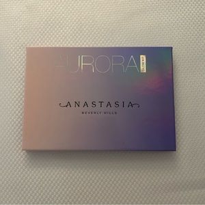 Anastasia Beverly Hills AURORA Glow Kit NEW